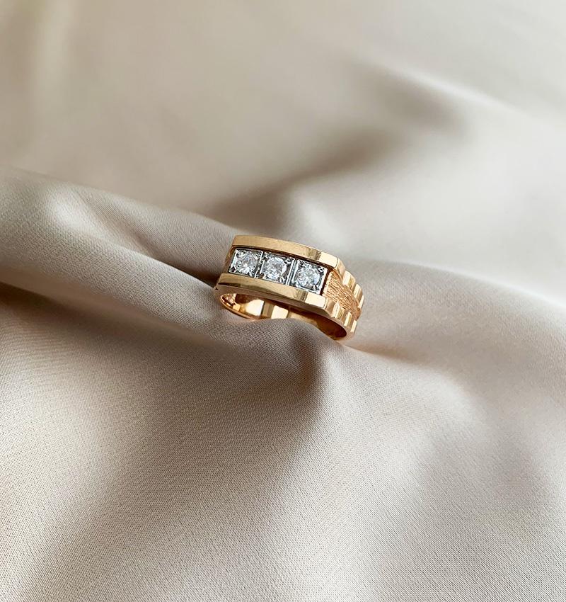 Inel din aur roz cu zircon