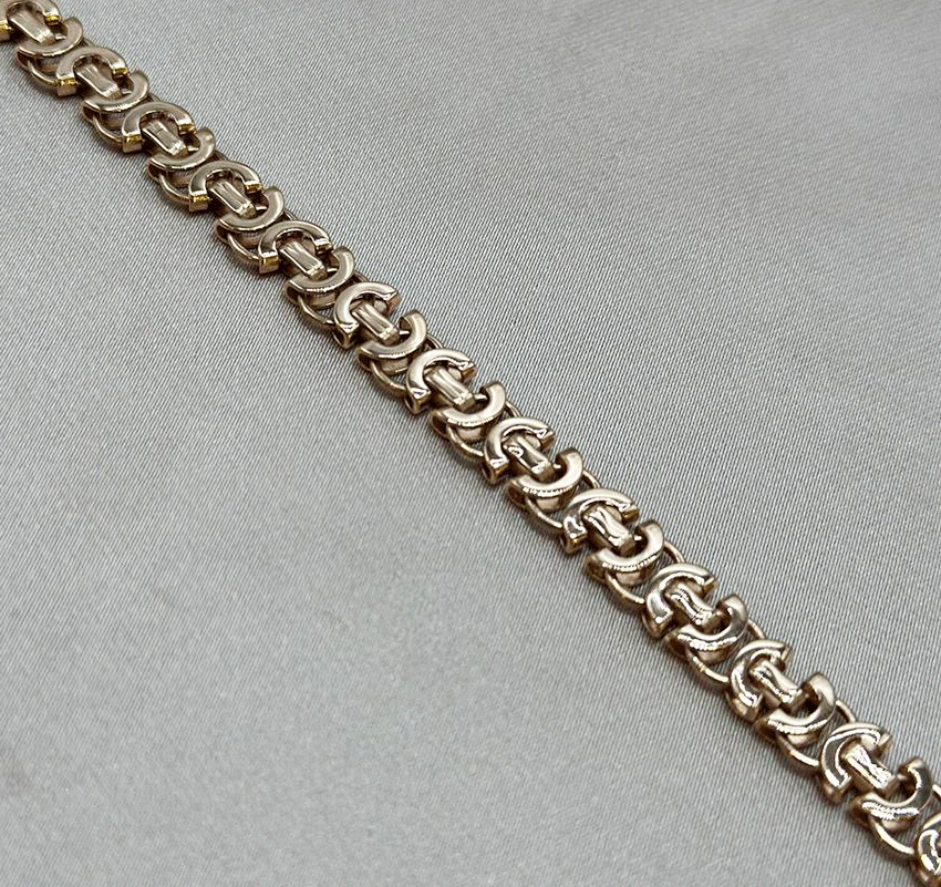 Rose gold chain