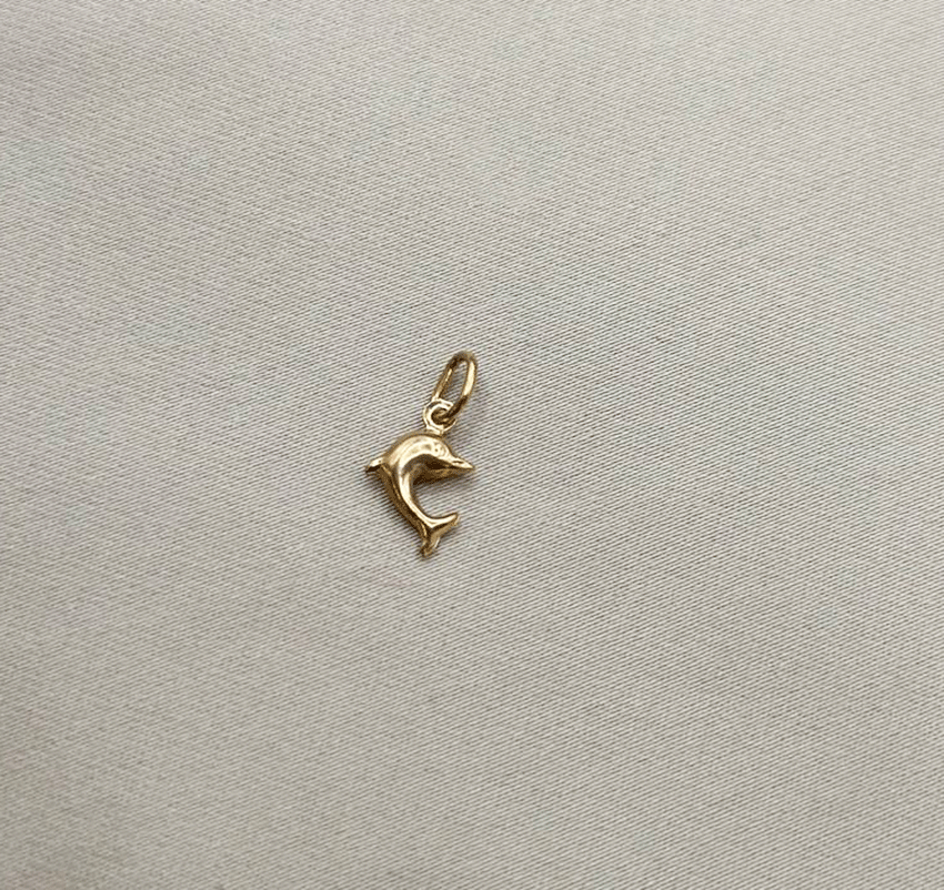 Rose gold pendant