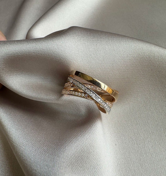 Rose gold set with zircon
