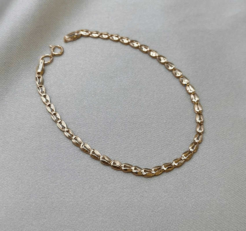 Rose gold bracelet