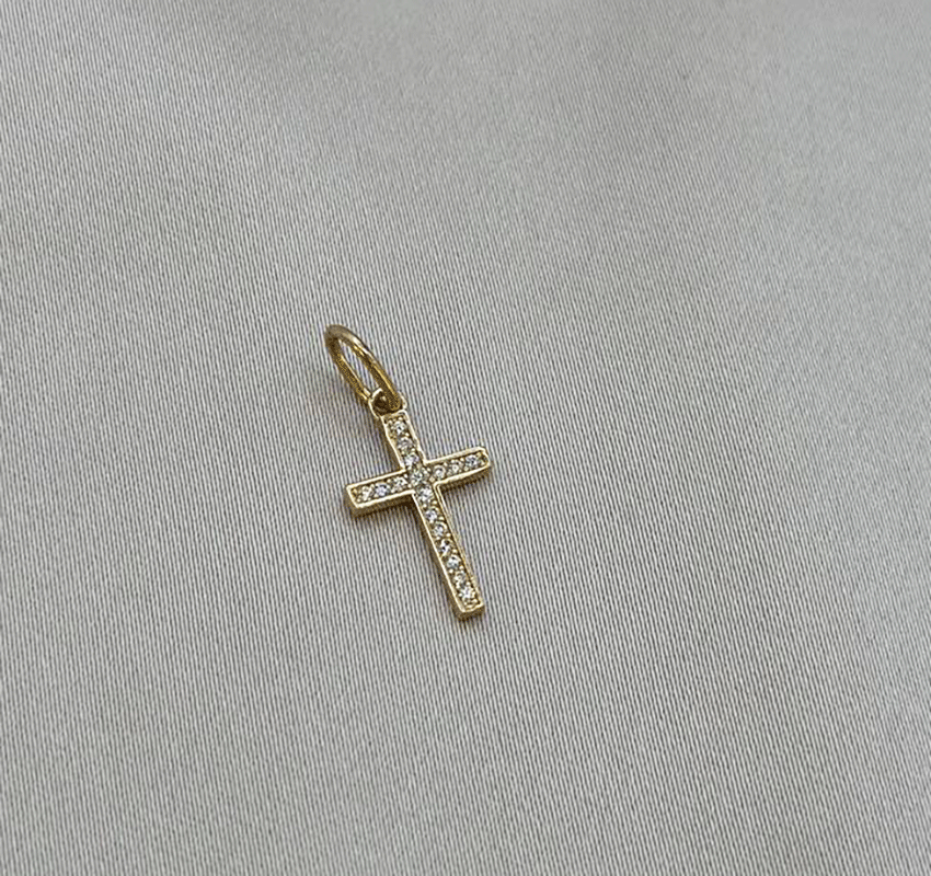 Cruce din aur roz cu zircon