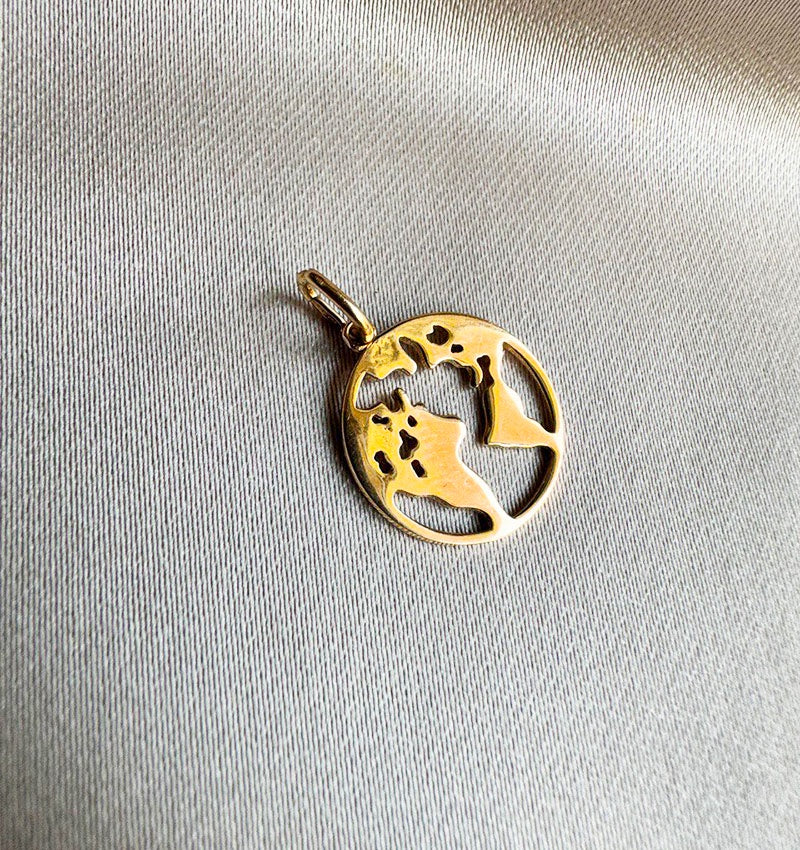 Rose gold pendant