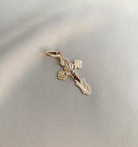 Крестик из розового золота