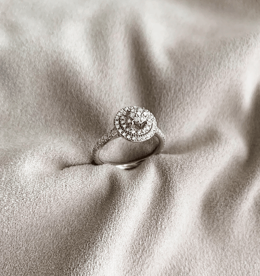 Кольцо из белого золота с бриллиантом 0.32ct