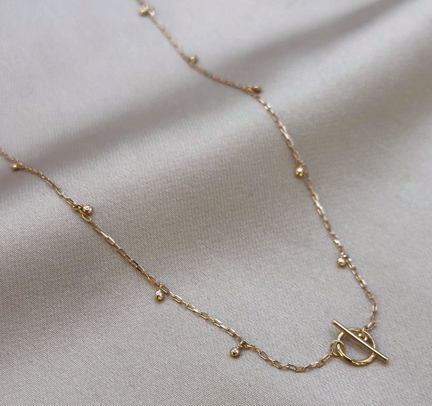 Колье из розового золота