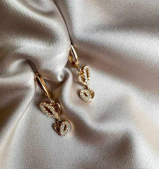 Rose gold earrings with zircon