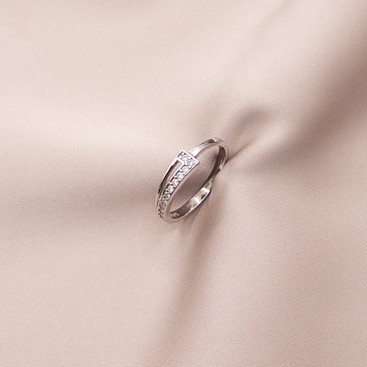 Silver ring with cubic zirconia