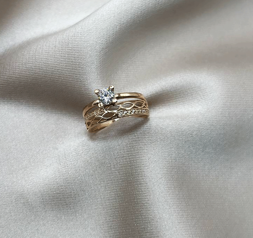 Помолвочное кольцо из розового золота