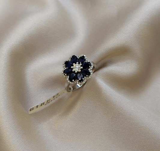 White gold ring with a 3.13ct diamond
