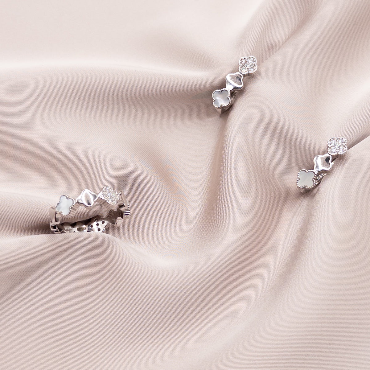 Mother-of-pearl silver set