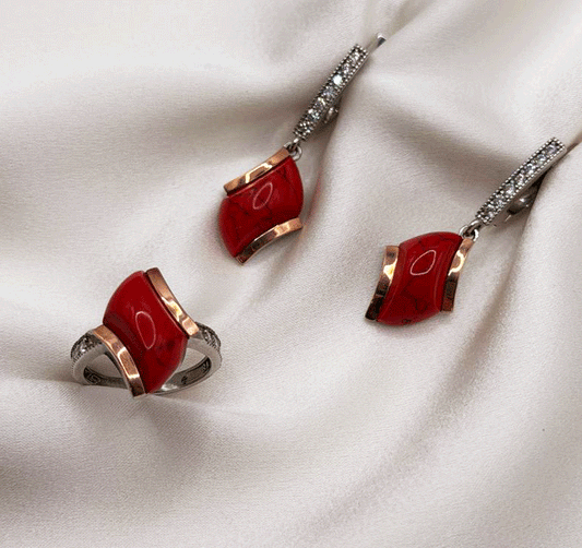 Сет из серебра с золотыми вставками с кораллом