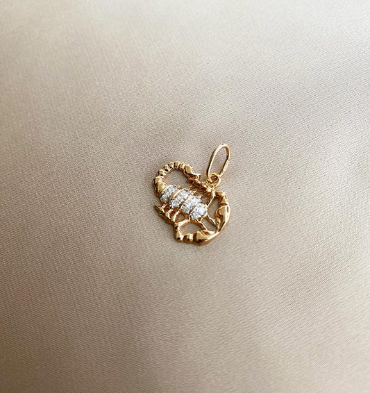 Rose gold pendant