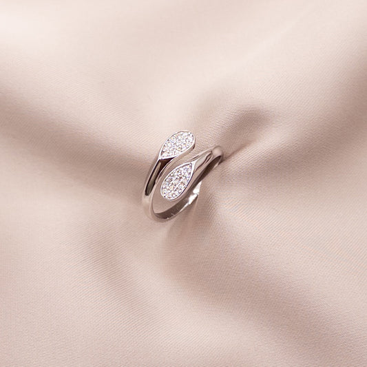 Silver ring with cubic zirconia