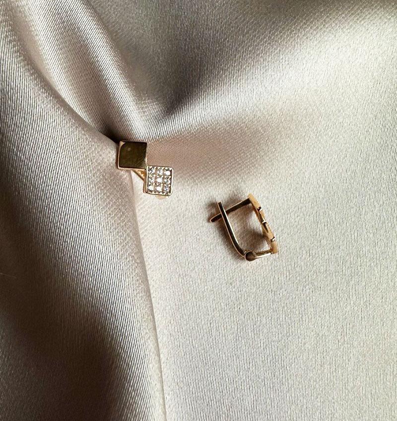 Серьги из розового золота