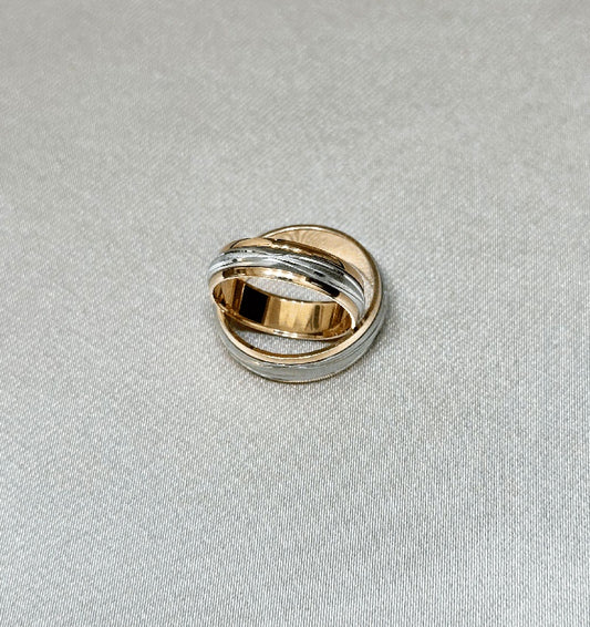 Rose gold wedding rings