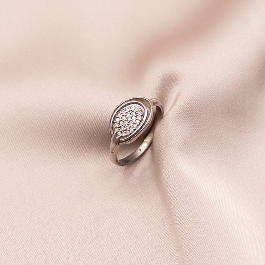 Sterling silver ring with cubic zirconia