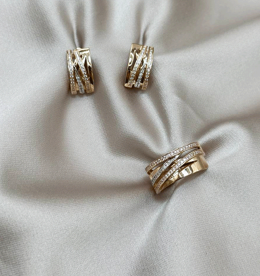 Rose gold set with zircon