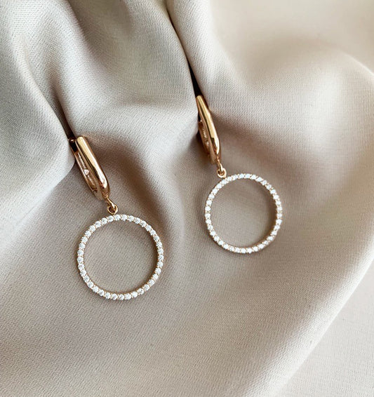 Rose gold earrings with zircon