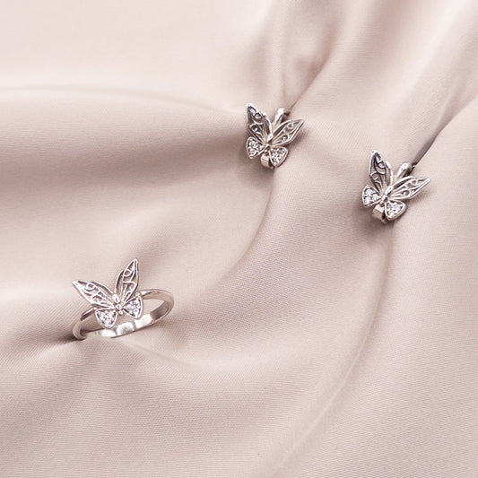 Silver set with zircon