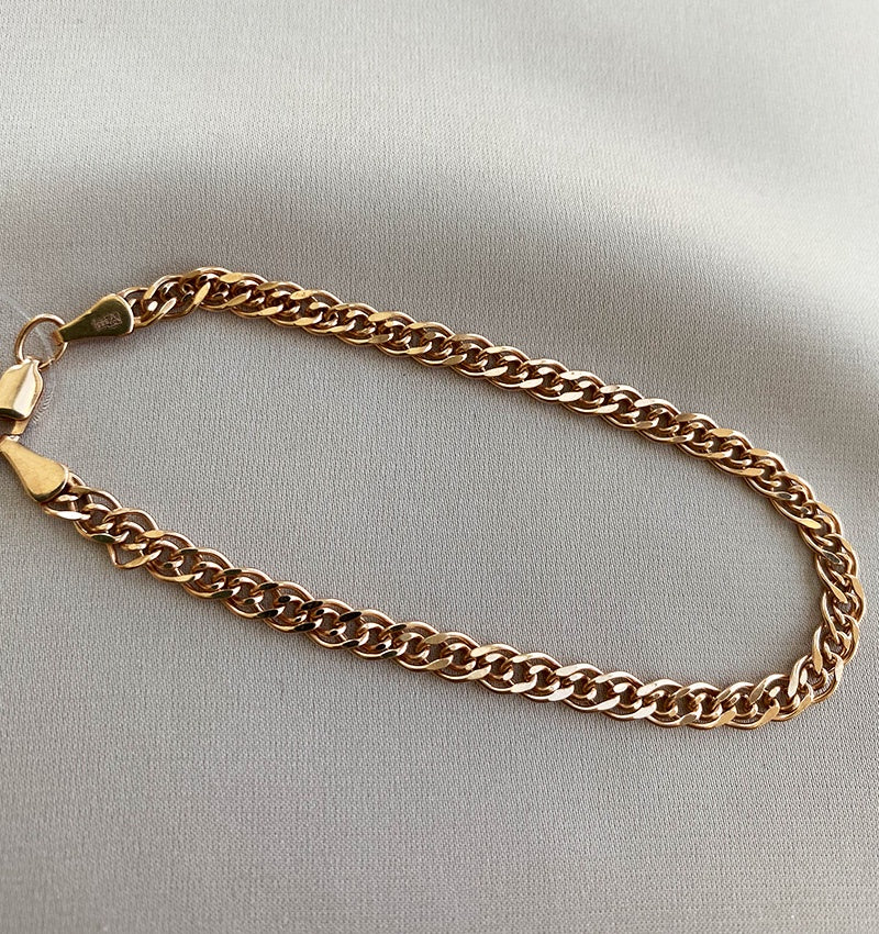 Rose gold bracelet