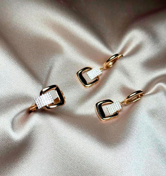 Rose gold set with zircon