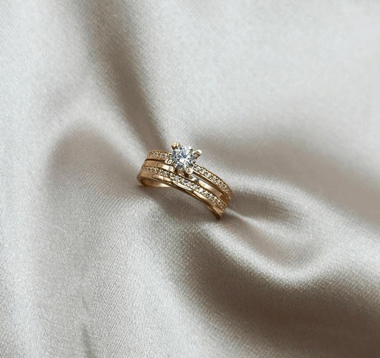 Помолвочное кольцо из розового золота