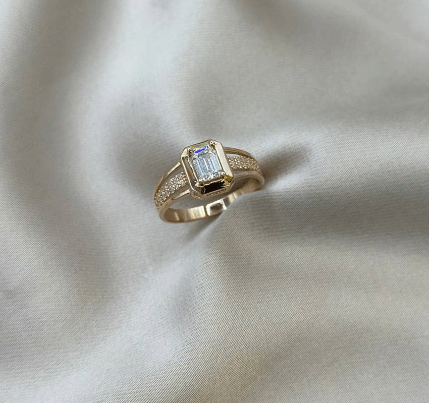 Помолвочное кольцо из розового золота