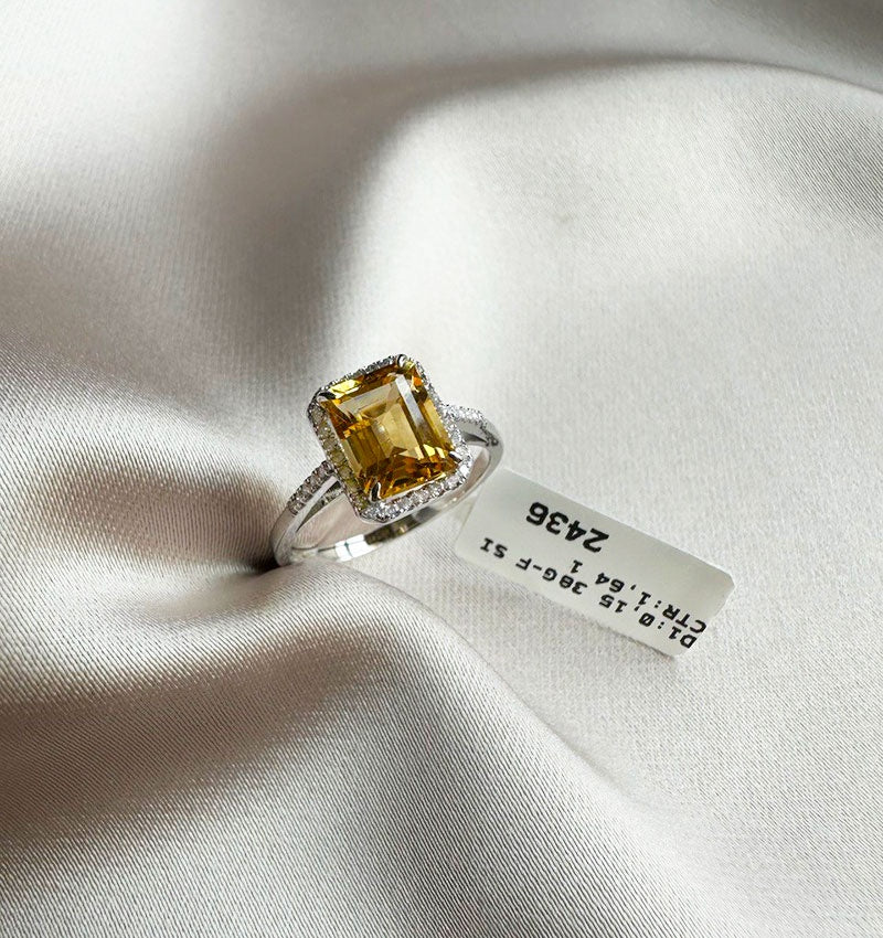 Inel din aur alb cu diamant și morganit hidrotermal de 1,89 ct