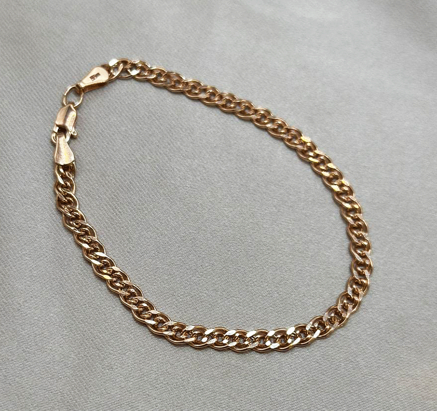 Rose gold bracelet