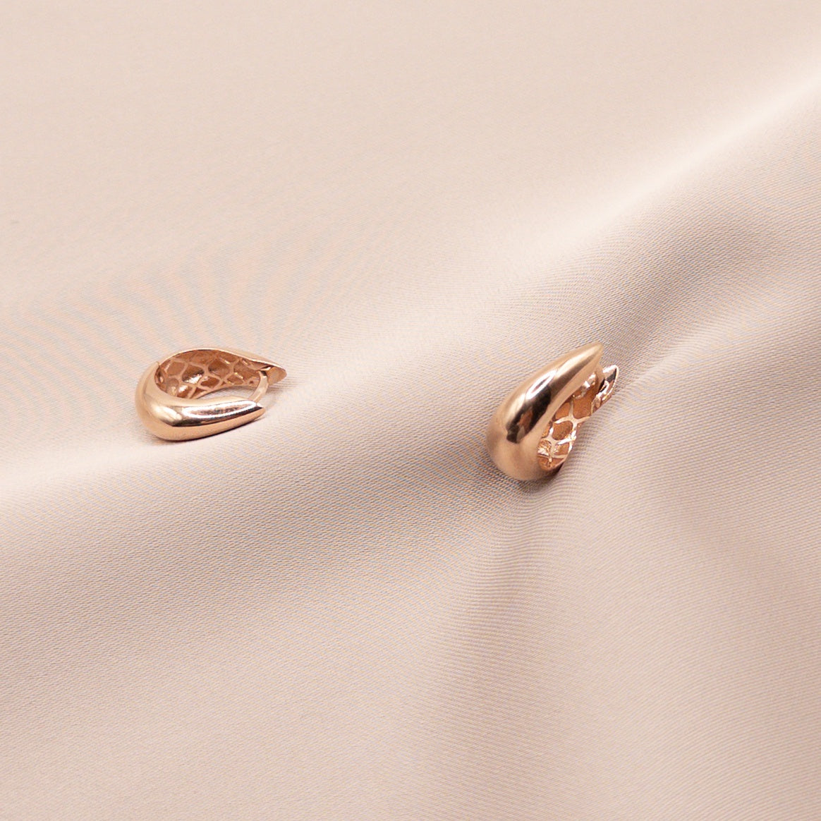 Cercei din aur roz