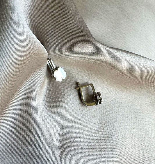 White gold earrings