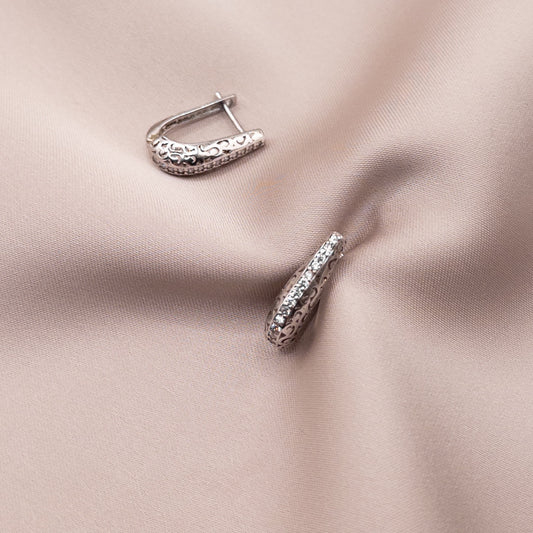 Серьги из серебра с цирконом