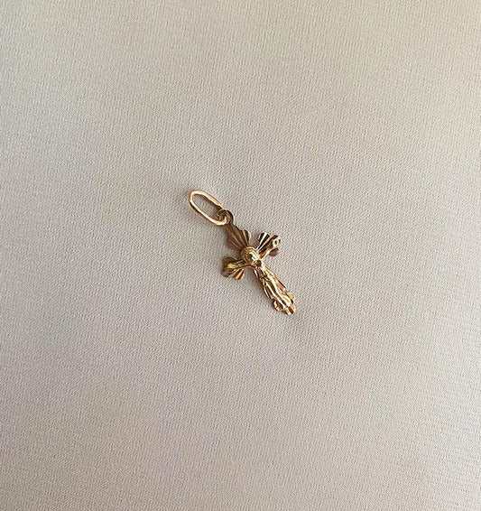 Крестик из розового золота