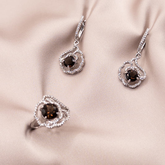 Silver set with cubic zirconia