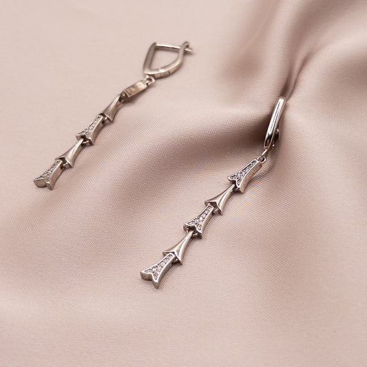 Серьги из серебра с цирконом