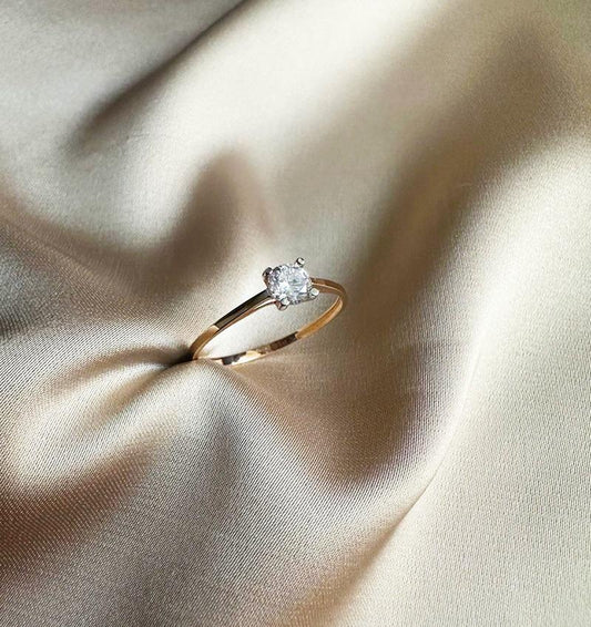 Помолвочное кольцо из розового золота