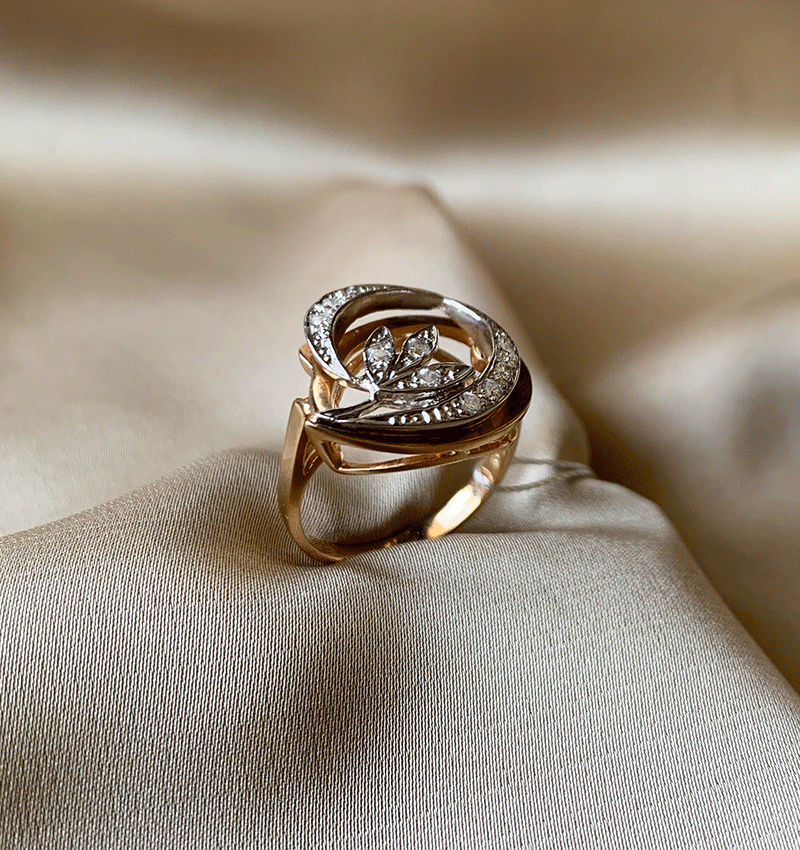 Inel din aur roz cu zircon