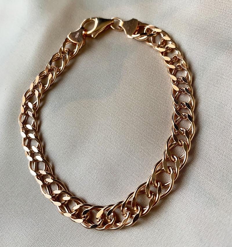 Rose gold bracelet