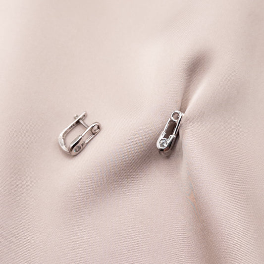 Серьги из серебра с цирконом