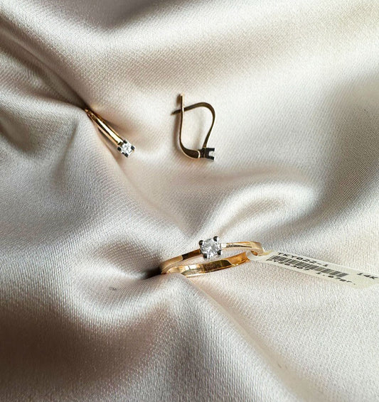 Rose gold set with 0.21ct diamond