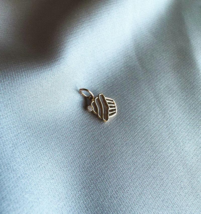 Подвеска из розового золота