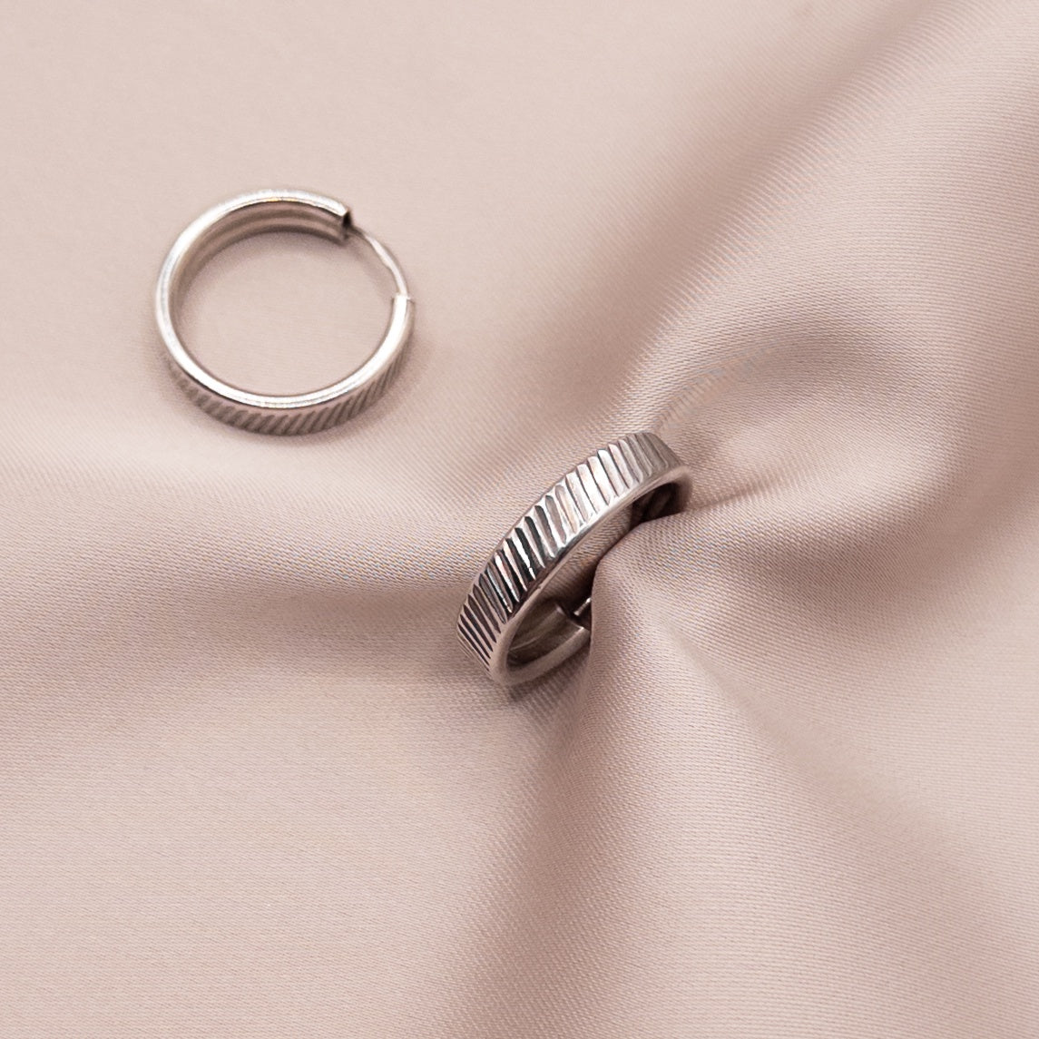 Серьги из серебра