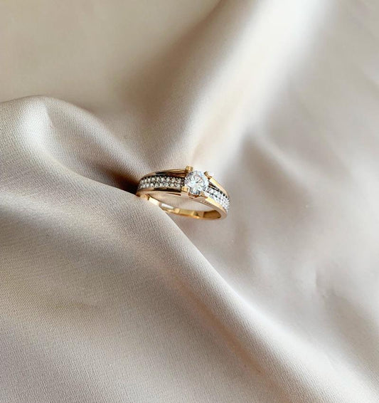 Помолвочное кольцо из розового золота