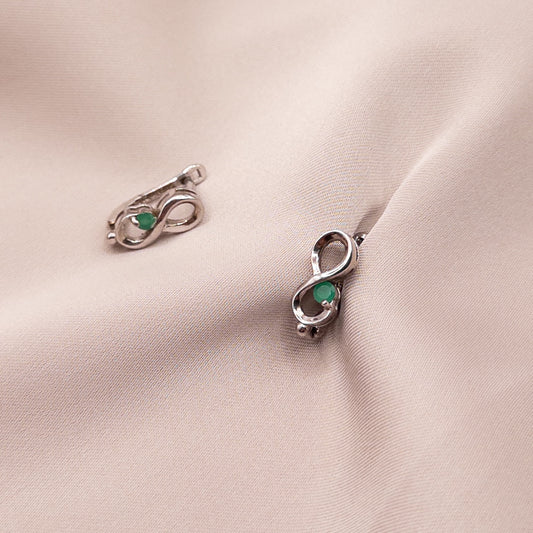 Серьги из серебра с цирконом