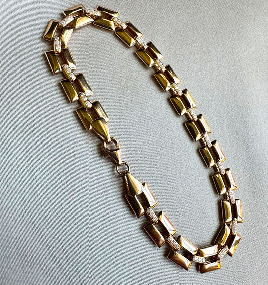 Rose gold bracelet with onyx