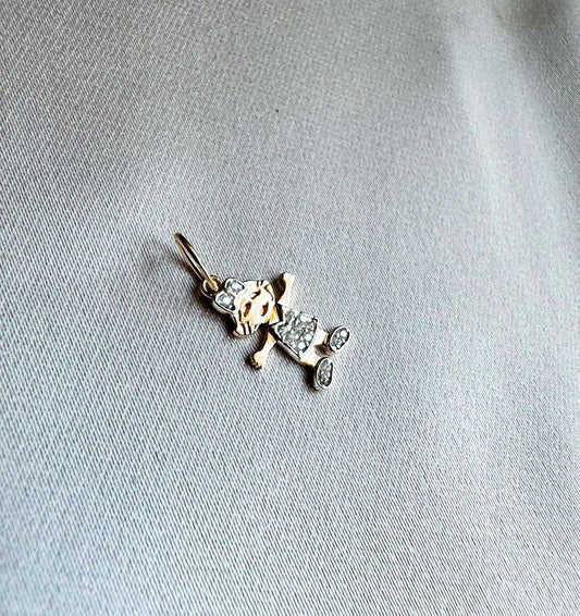 Rose gold pendant with zircon