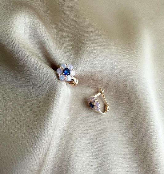 Rose gold earrings with zircon and opal
