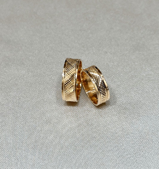 Rose gold wedding rings