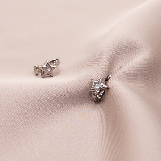 Серьги из серебра с цирконом